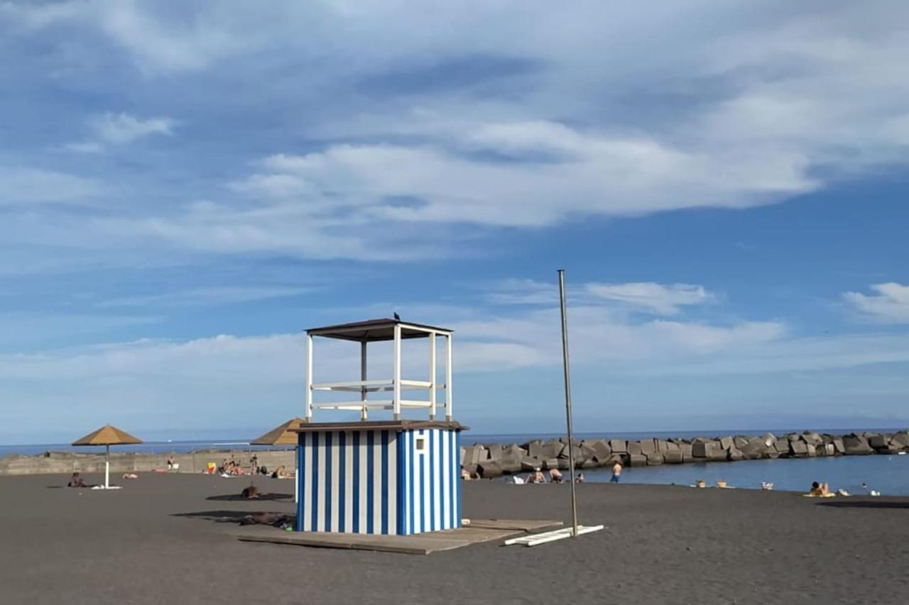 Stylish Apartement 2 Min To The Beach Santa Cruz de la Palma  Bagian luar foto